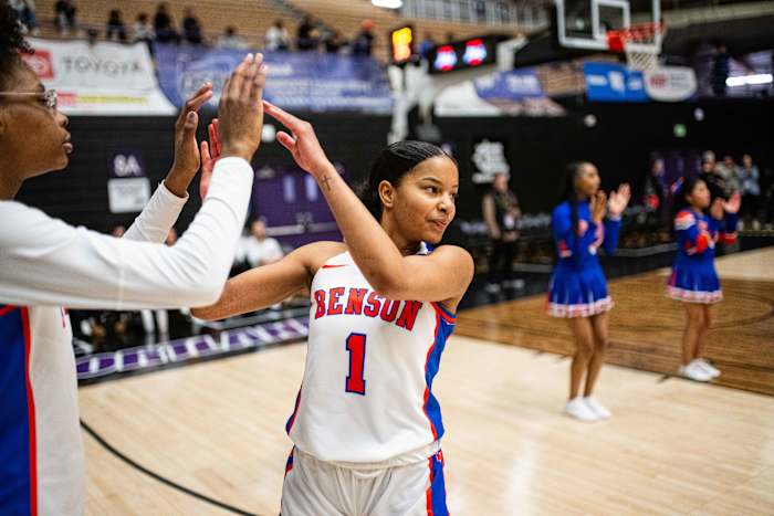 Benson Grants Pass 6A Oregon girls basketball quarterfinal 2024 Naji Saker -11